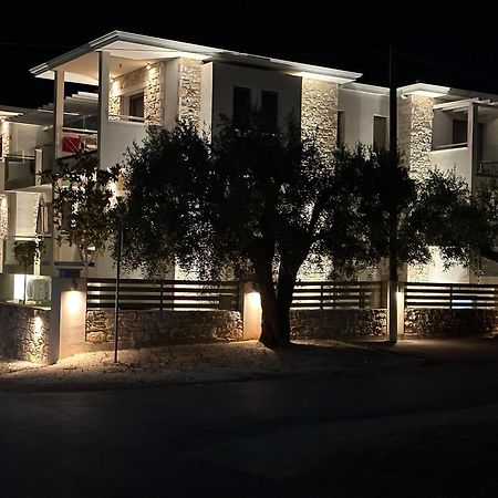 Luminous Luxury Apartments Limenas  Exterior photo