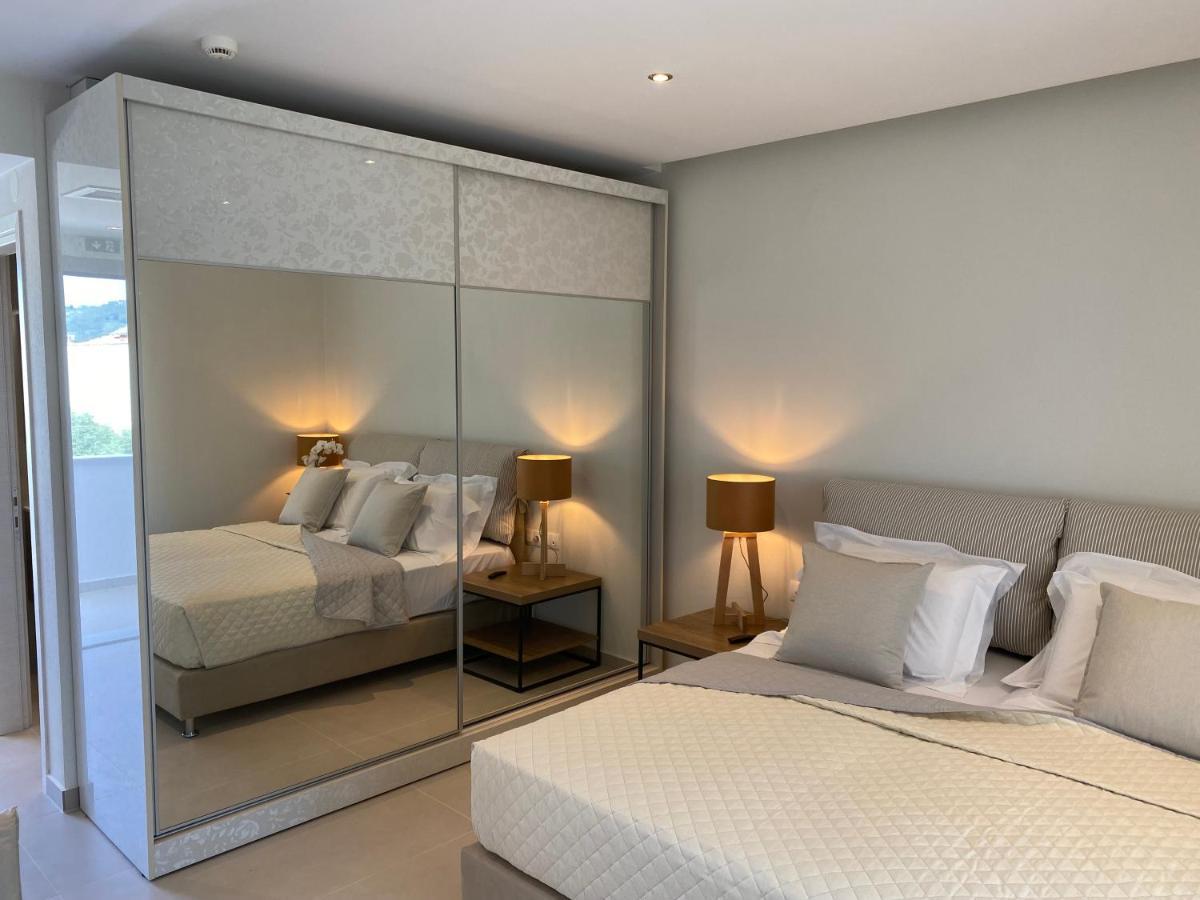 Luminous Luxury Apartments Limenas  Exterior photo